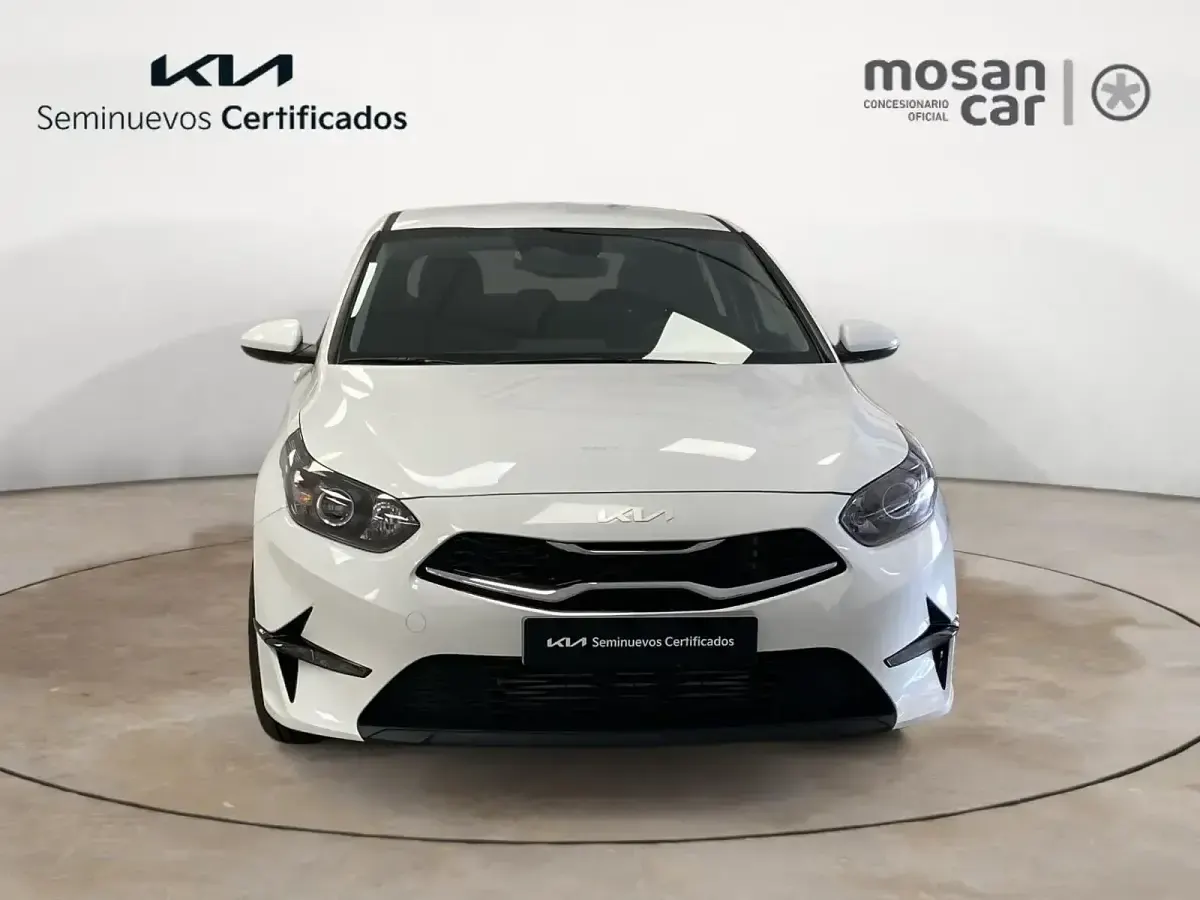 Nuevo Kia Ceed 100 CV (73 kW) 2025 Blanco Utilitario