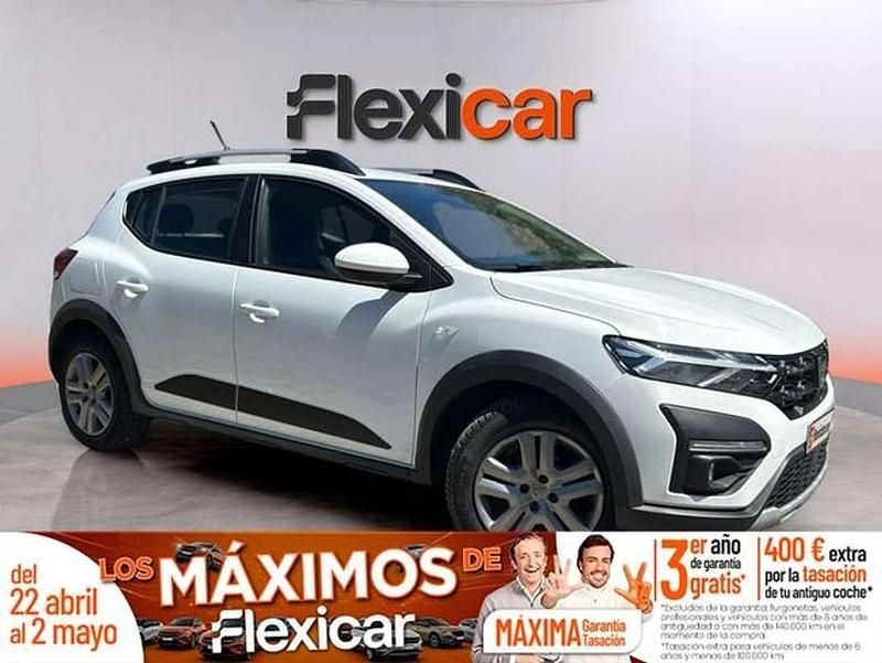 Begagnad Dacia Sandero Expression 101 HK (74 kW) 2022 Vit Halvkombi