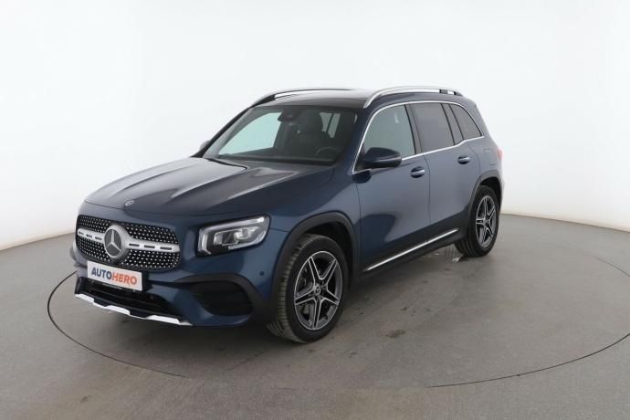 Usado 2023 Mercedes 200 AMG line | 42.799 € (Caro) - Imagen 1/3