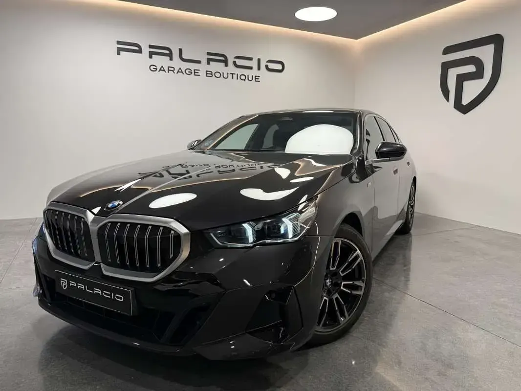 Usado BMW 520 M Sport 197 CV (144 kW) 2024 Gris Berlina