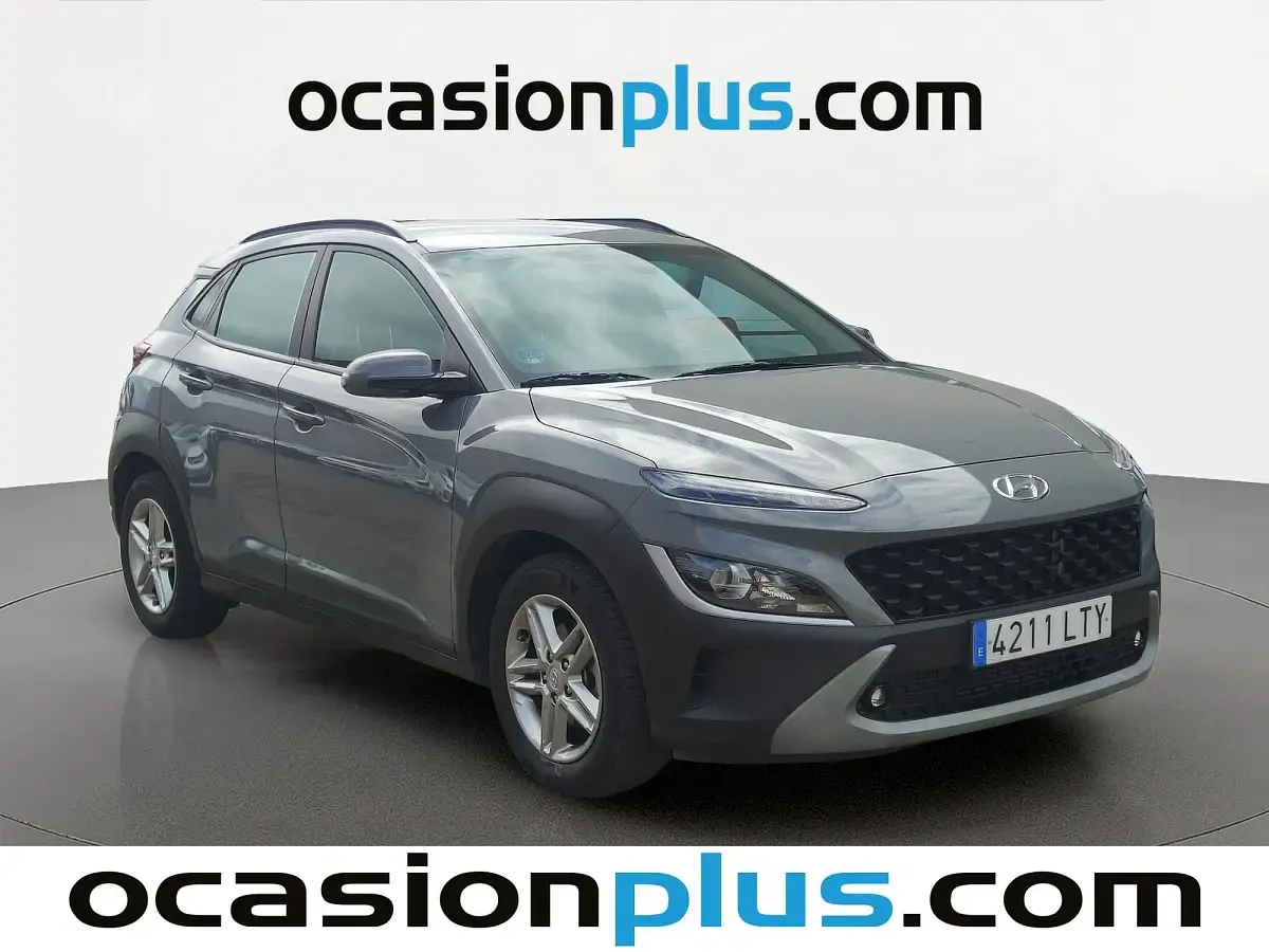 Usado Hyundai Kona 120 CV (88 kW) 2021 Gris SUV