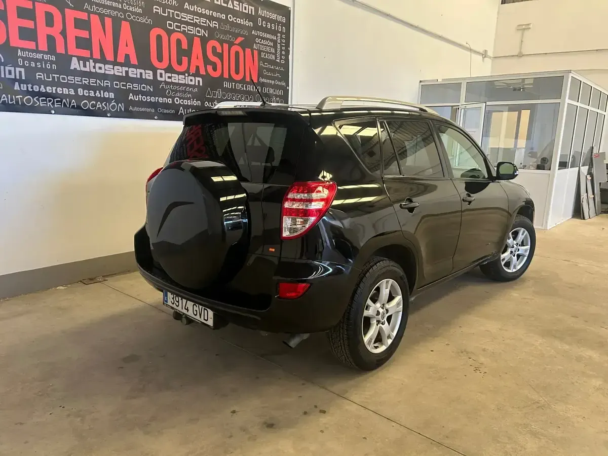 Begagnad Toyota RAV4 Advance 150 HK (110 kW) 2010 Svart SUV