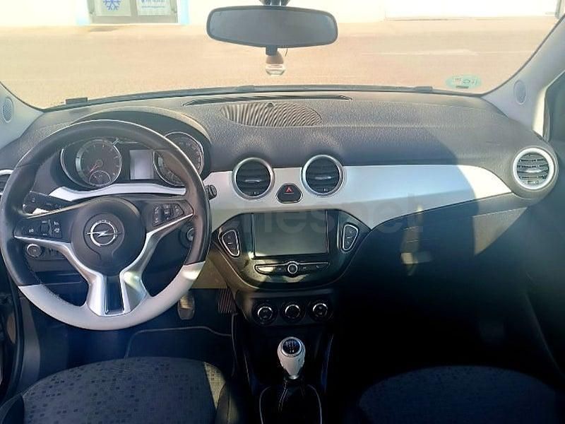 Usado Opel Adam Glam 100 CV (73 kW) 2016 Negro Utilitario