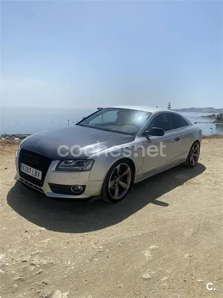 Usado Audi A5 S-Line 240 CV (176 kW) 2010 Gris / plata Coupe