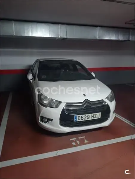 Usado Citroën DS4 92 CV (67 kW) 2014 Blanco Utilitario