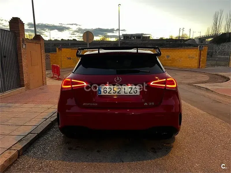 Usado Mercedes A35 AMG 306 CV (225 kW) 2020 Rojo Berlina