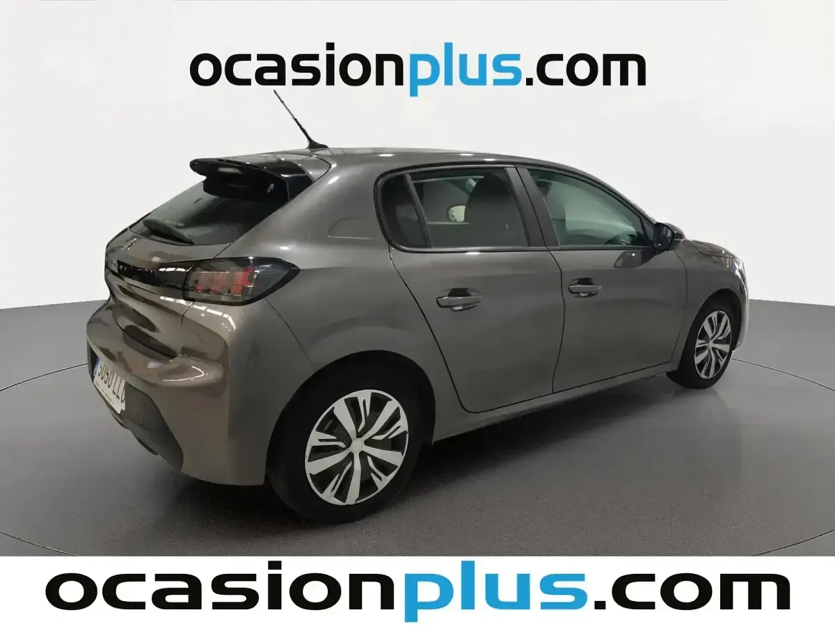 Usado Peugeot 208 Active 100 CV (73 kW) 2020 Gris Utilitario
