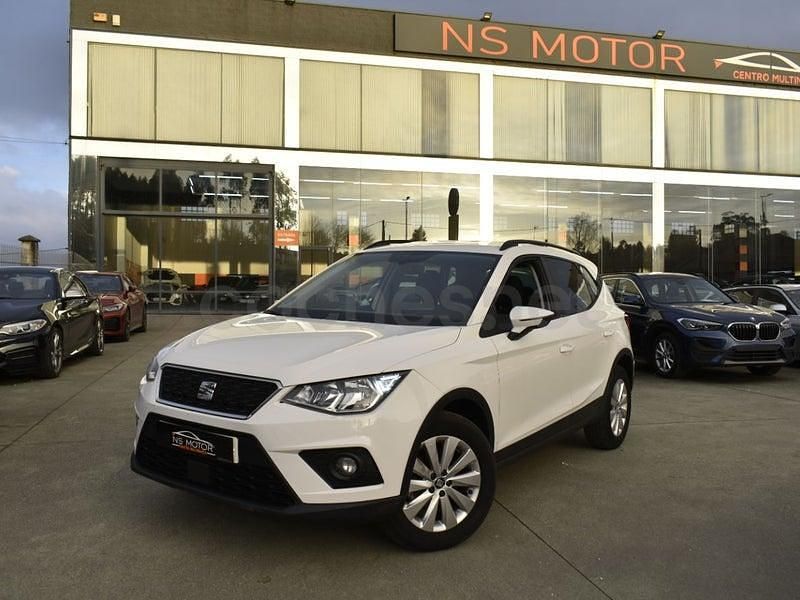 Usado Seat Arona Ecomotive 95 CV (69 kW) 2019 Blanco SUV
