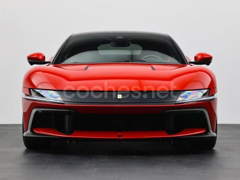 Nuevo Ferrari 12 Cilindri 830 CV (610 kW) 2025 Rojo Coupe