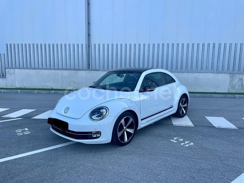 Usado VW Beetle Design 150 CV (110 kW) 2016 Blanco Utilitario