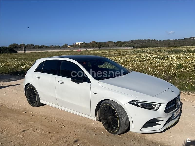 Usado Mercedes A200 156 CV (114 kW) 2019 Blanco Berlina
