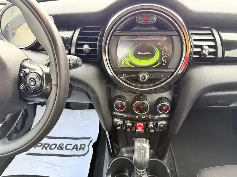 Usado Mini Cooper 136 CV (100 kW) 2016 Azul Utilitario