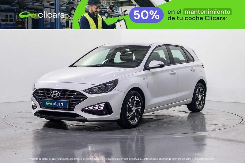 Usado Hyundai i30 120 CV (88 kW) 2021 Blanco Utilitario
