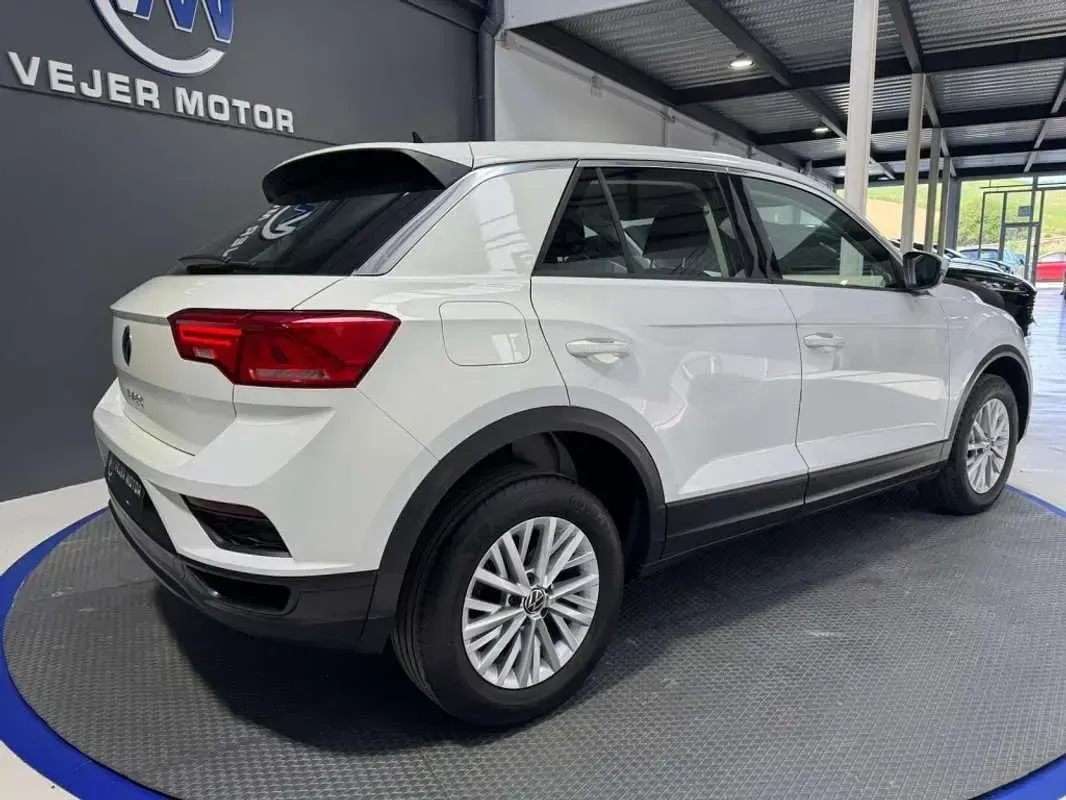 Usado VW T-Roc Advance 116 CV (85 kW) 2021 Blanco SUV