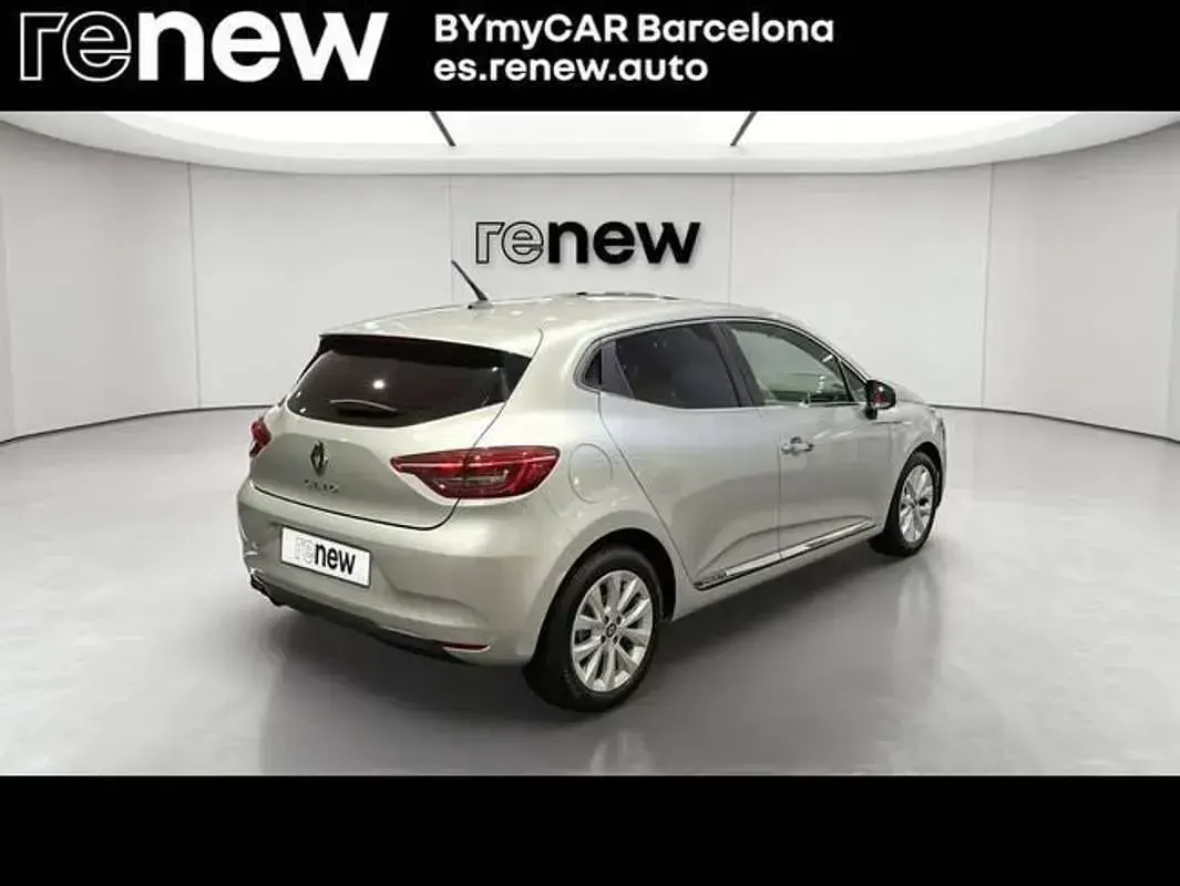 Usado Renault Clio Zen 86 CV (63 kW) 2020 Gris Utilitario