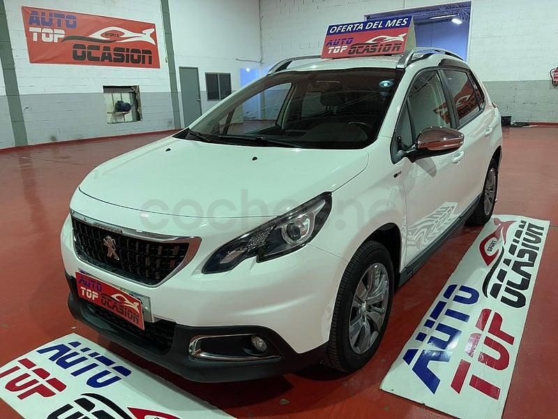 Blanco Usado 2017 Peugeot 2008 Style SUV | 9999 € (Un poco caro) - Imagen 1/4