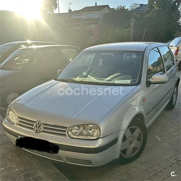 Gris / plata Usado 1999 VW Golf Conceptline Berlina | 800 € (Super precio) - Imagen 1/4