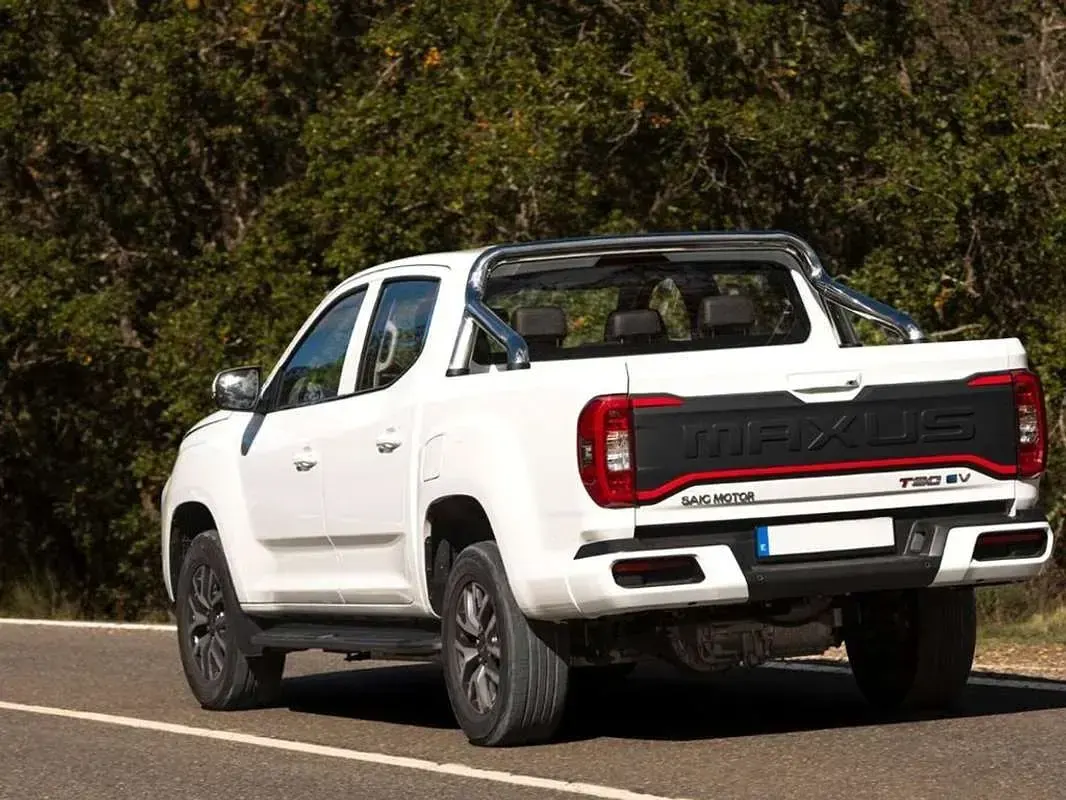 Usado Maxus T90 130 kW (177 CV) 2025 Blanco Pickup/Camioneta