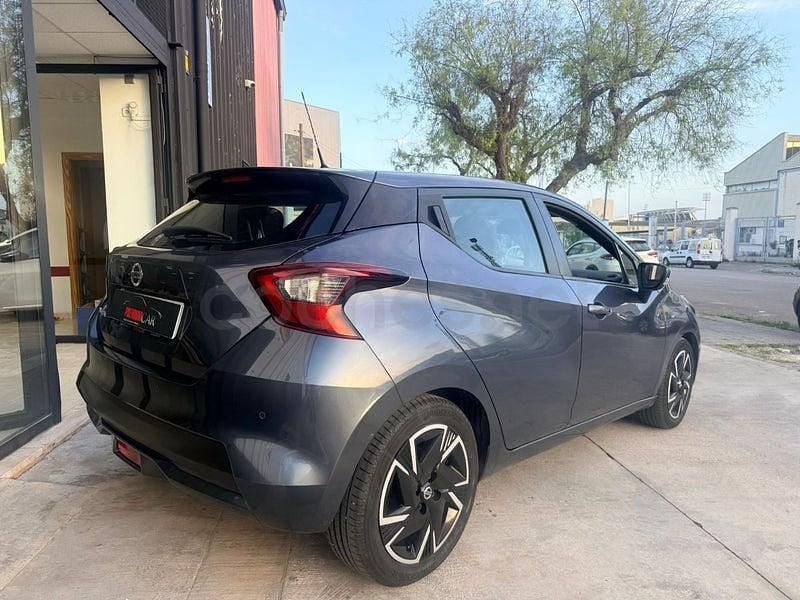 Używany Nissan Micra Acenta 92 KM (67 kW) 2022 Szary Hatchback