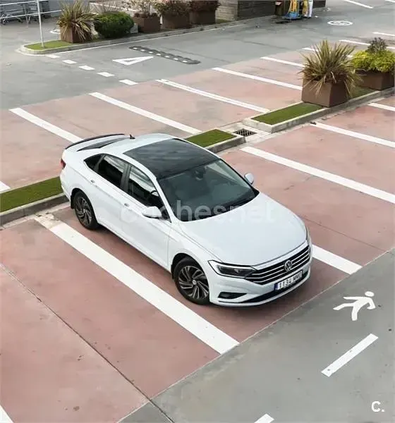 Usado VW Jetta Sportline 150 CV (110 kW) 2016 Blanco Berlina