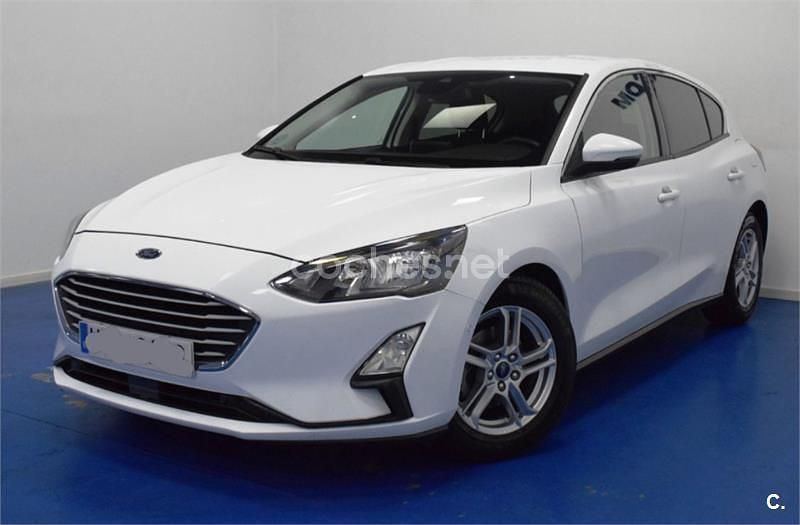 Usado Ford Focus Titanium 120 CV (88 kW) 2019 Blanco Berlina