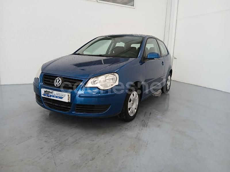 Usado VW Polo Advance 75 CV (55 kW) 2006 Azul Berlina