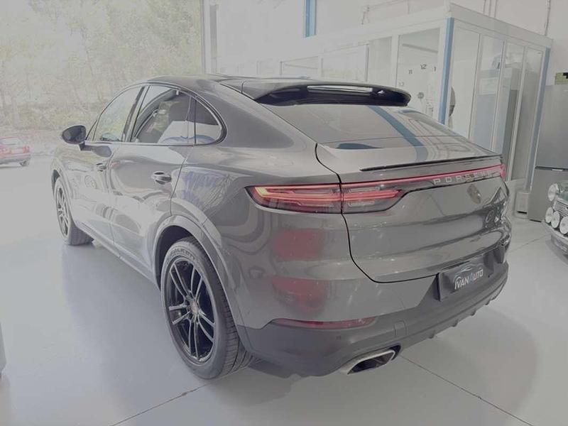 Usado Porsche Cayenne 340 CV (250 kW) 2021 Gris SUV