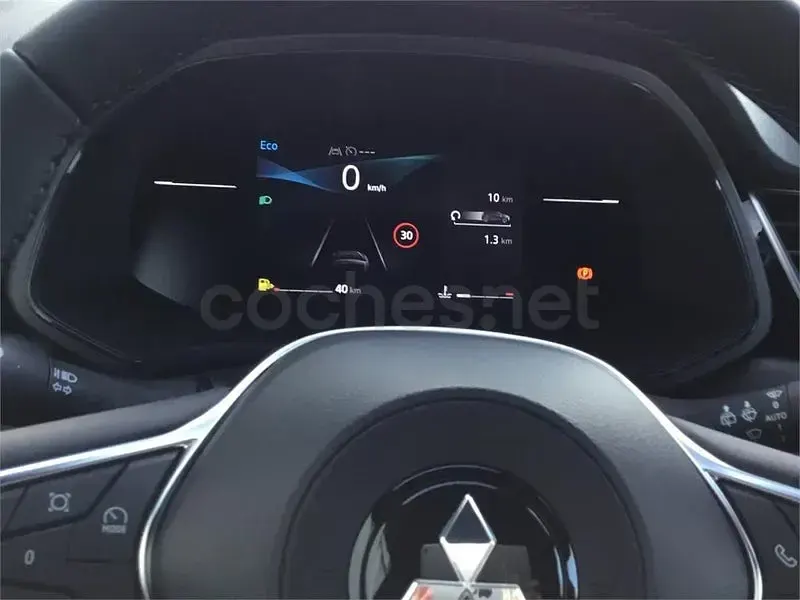 Usado Mitsubishi ASX 140 CV (102 kW) 2024 Rojo SUV