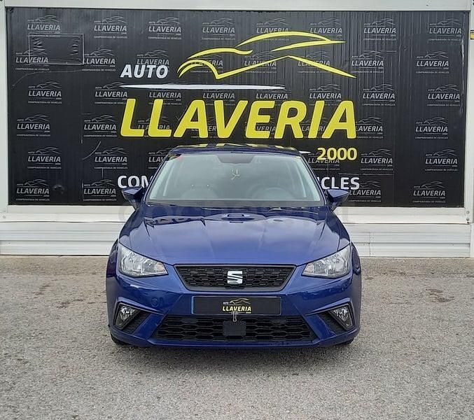 Usado Seat Ibiza Style 95 CV (69 kW) 2020 Azul Utilitario