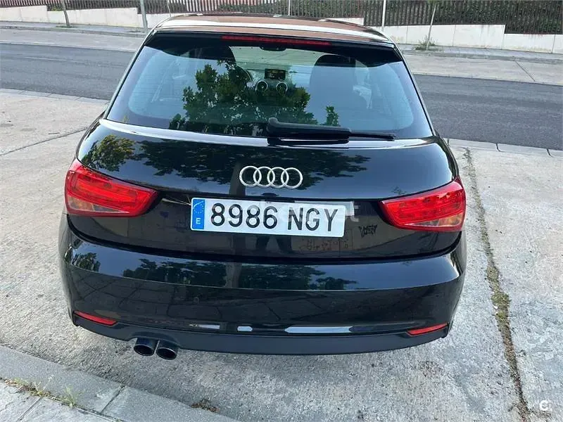 Usado Audi A1 Design 125 CV (91 kW) 2017 Negro Utilitario