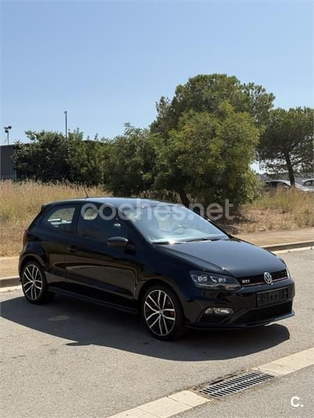 Negro Usado 2017 VW Polo GTI Berlina | 11.000 € (Precio justo) - Imagen 1/4