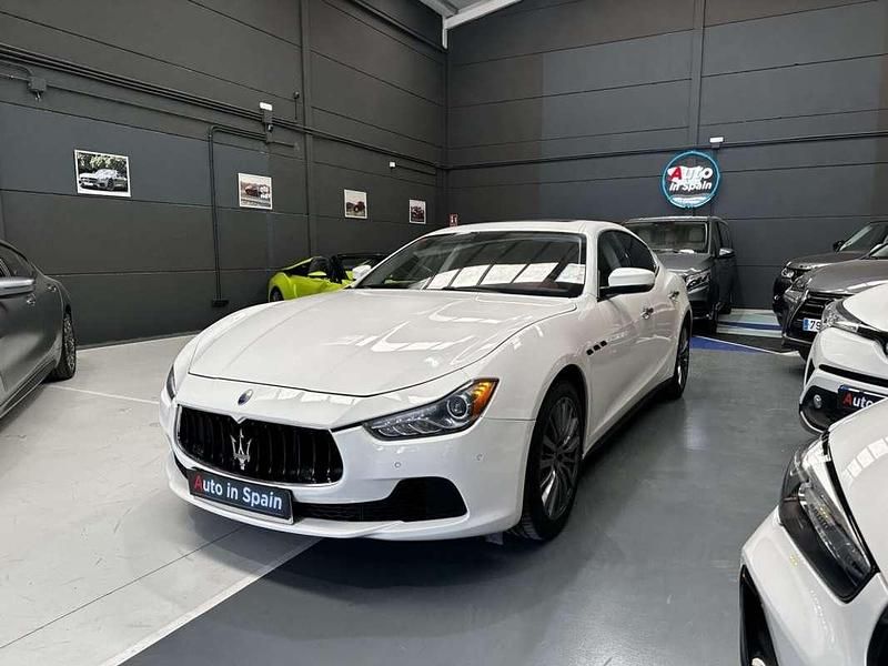 Usado Maserati Ghibli GranLusso 349 CV (256 kW) 2017 Blanco Coupe