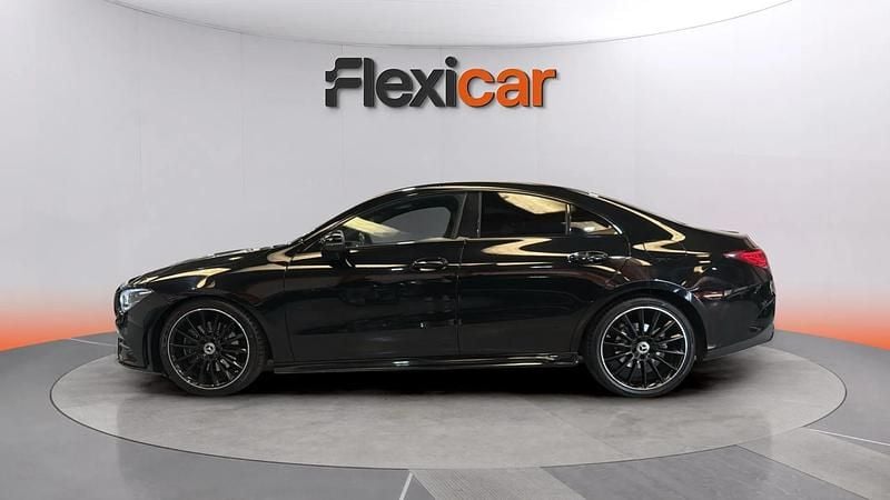 Usado Mercedes CLA200 156 CV (114 kW) 2019 Negro Coupe