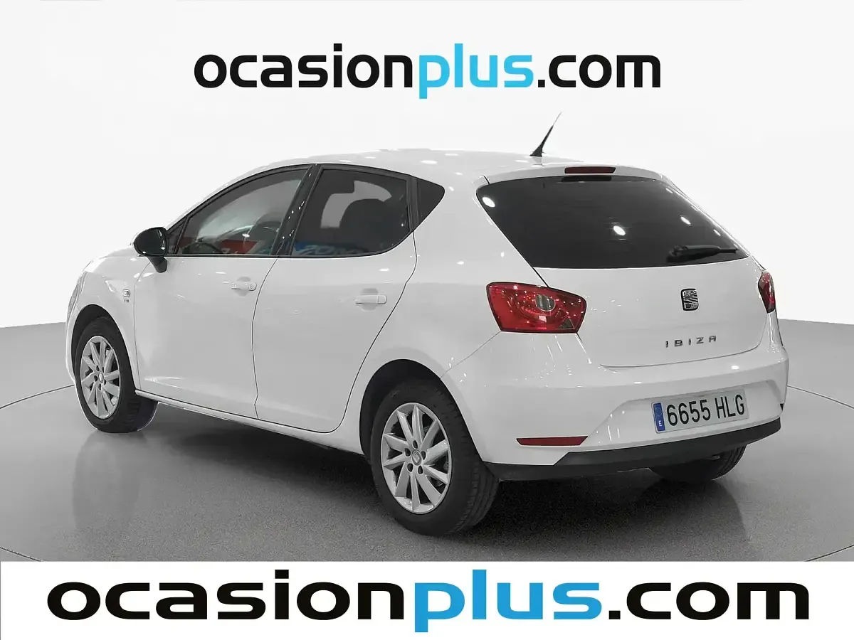 Begagnad Seat Ibiza Style 105 HK (77 kW) 2012 Vit Sedan