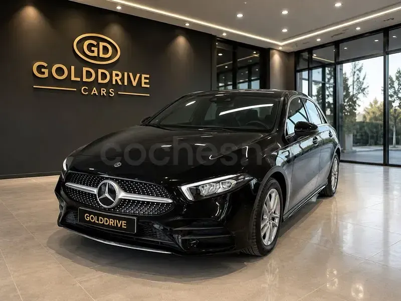 Usado Mercedes A180 116 CV (85 kW) 2018 Negro Berlina