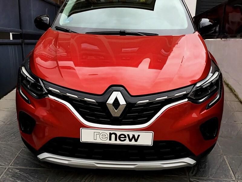 Usado Renault Captur Techno 145 CV (106 kW) 2023 Rojo SUV