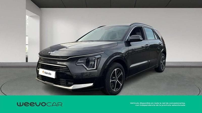 Usado Kia Niro 129 CV (94 kW) 2025 Gris SUV
