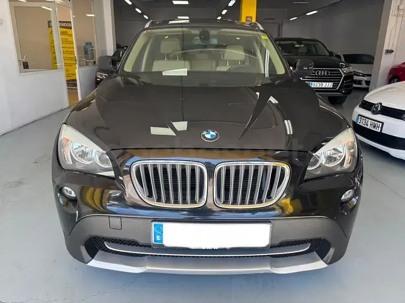 Usado BMW X1 204 CV (150 kW) 2010 Negro SUV