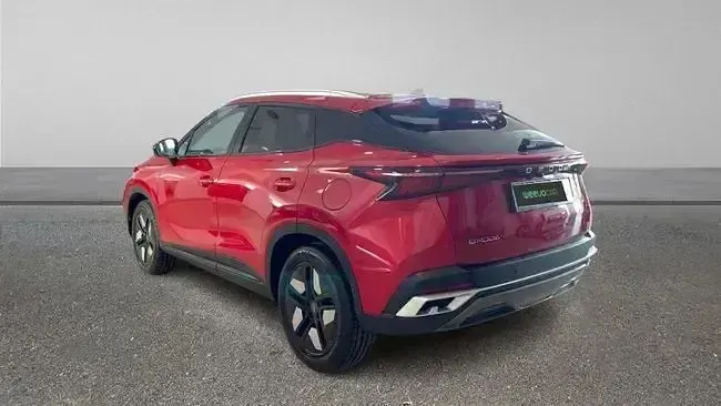 Usado Omoda 5 147 CV (108 kW) 2025 Rojo SUV