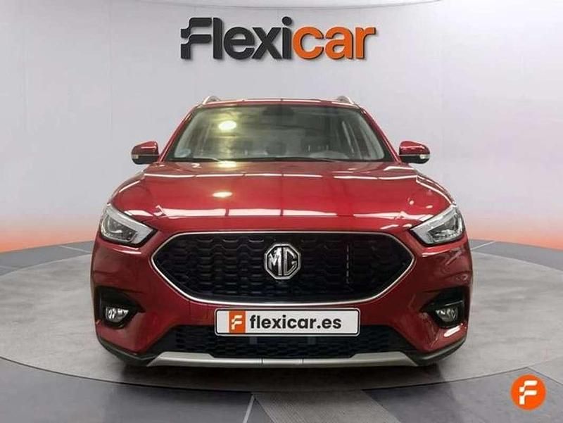 Usado MG ZS Luxury 106 CV (77 kW) 2024 Rojo SUV