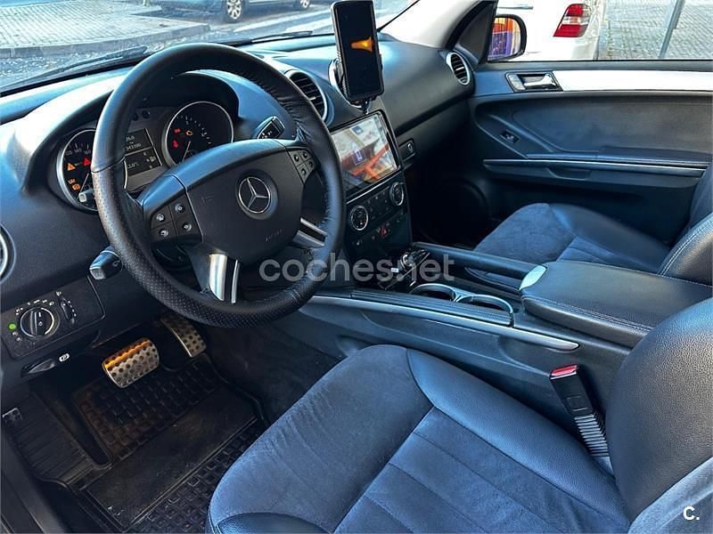 Usado Mercedes ML320 224 CV (164 kW) 2007 Azul SUV