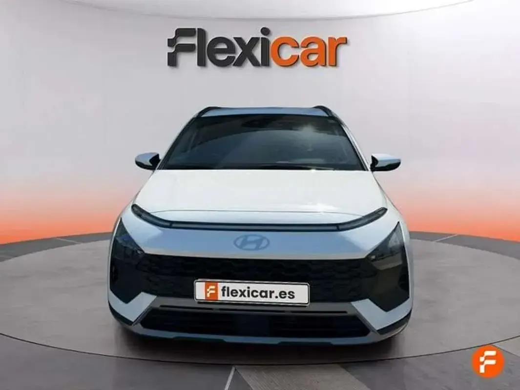 Usado Hyundai Bayon 101 CV (74 kW) 2024 Blanco SUV