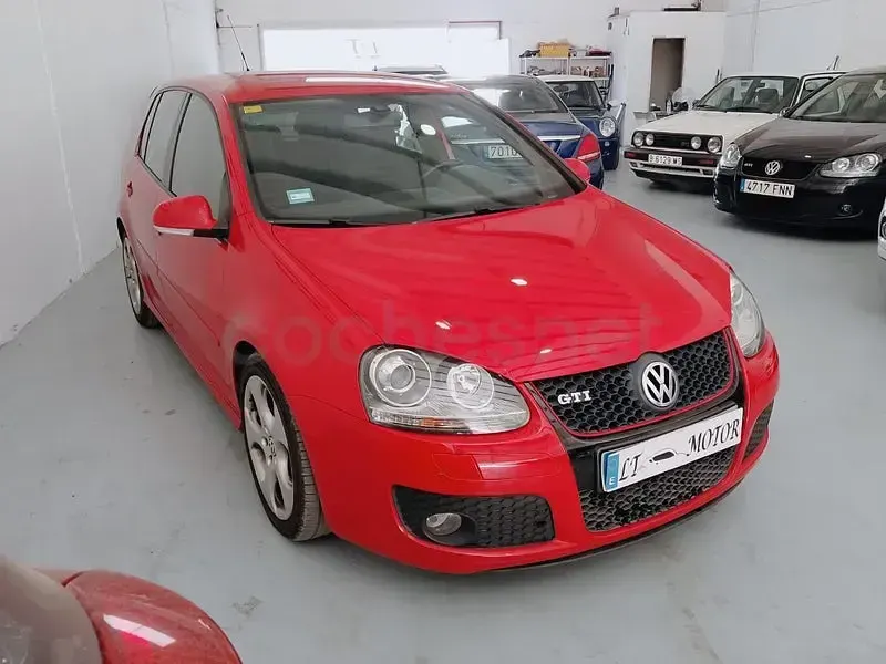 Usado VW Golf VI GTI 200 CV (147 kW) 2008 Rojo Utilitario
