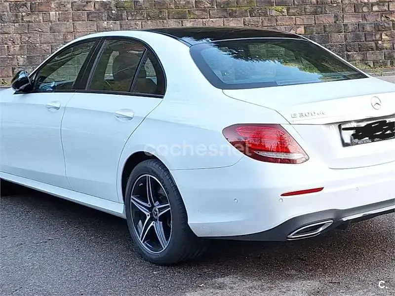Usado Mercedes E300 306 CV (225 kW) 2020 Blanco Berlina