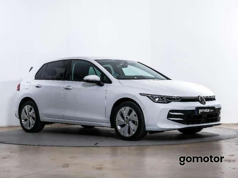 Usado VW Golf VIII 116 CV (85 kW) 2025 Blanco Utilitario