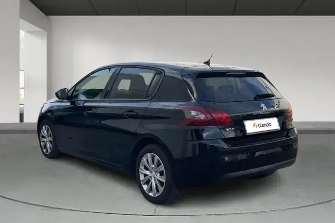Usado Peugeot 308 130 CV (95 kW) 2018