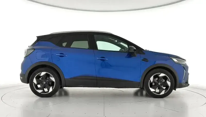 Usado Renault Captur Techno 100 CV (73 kW) 2025 Azul SUV