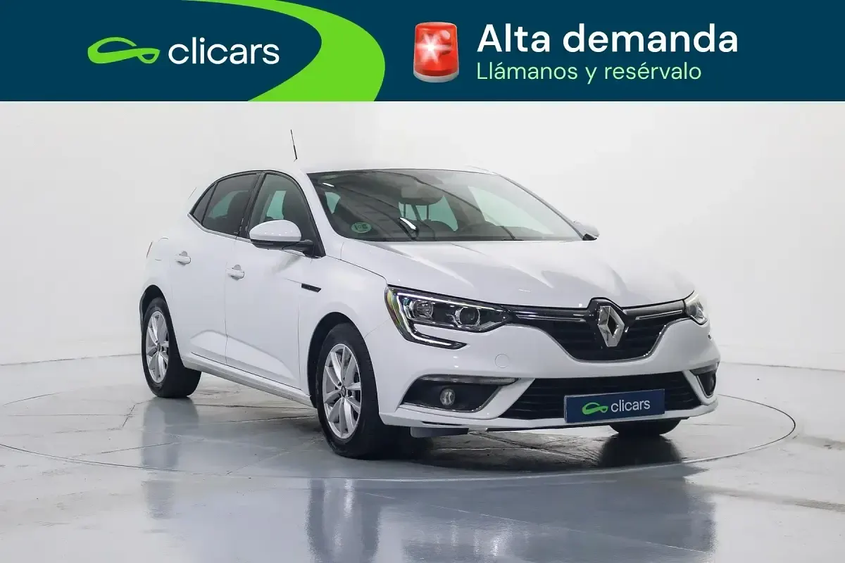 Usado Renault Mégane 130 CV (95 kW) 2018 Blanco Berlina