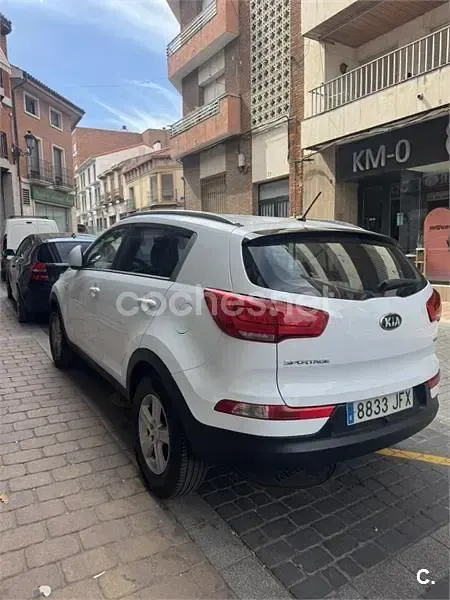 Usado Kia Sportage 115 CV (84 kW) 2015 Blanco SUV
