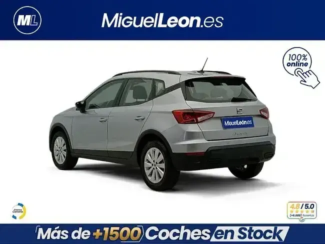 Usado Seat Arona Style 110 CV (80 kW) 2023 Blanco SUV